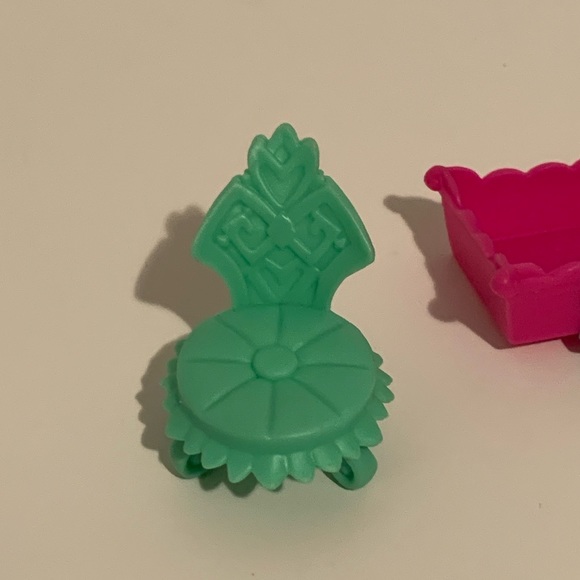 🪑 LOT OF 6 LPS Y2K VINTAGE LPS LITTLEST PET SHOP ACCESSORIES COLLECTIBLE TOYS 🪑 - Picture 9 of 10